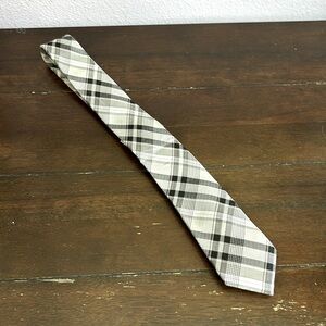 White Silver Gray Black Ben Sherman Tie 2.5” x 62” Long